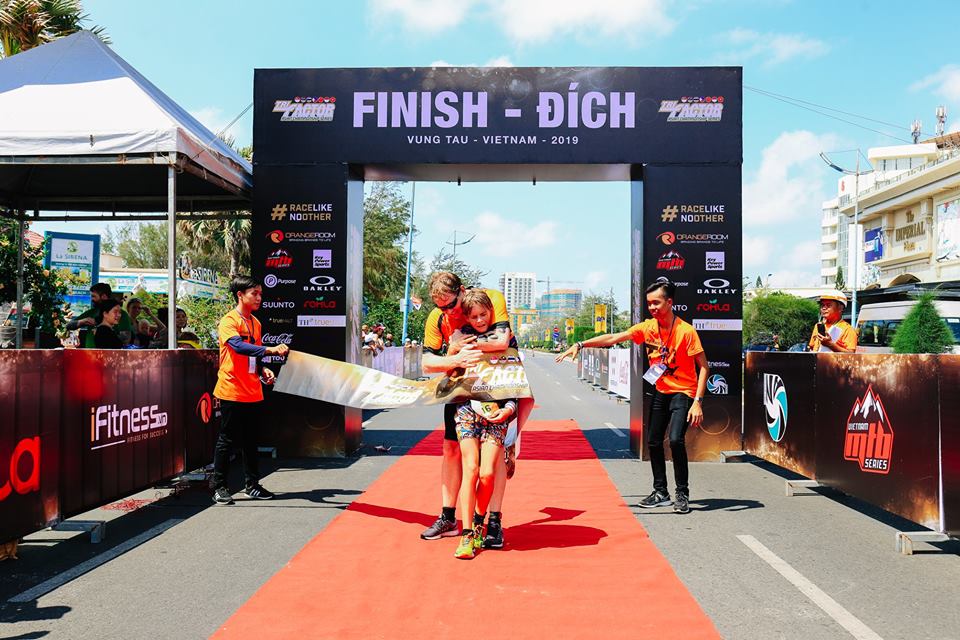 Những khoảnh khắc làm tan chảy con tim ở TRI-Factor 2019 Những khoảnh khắc làm tan chảy con tim ở TRI-Factor 2019